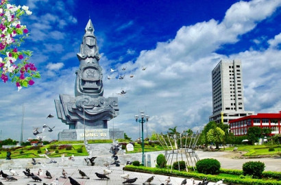 Uông Bí